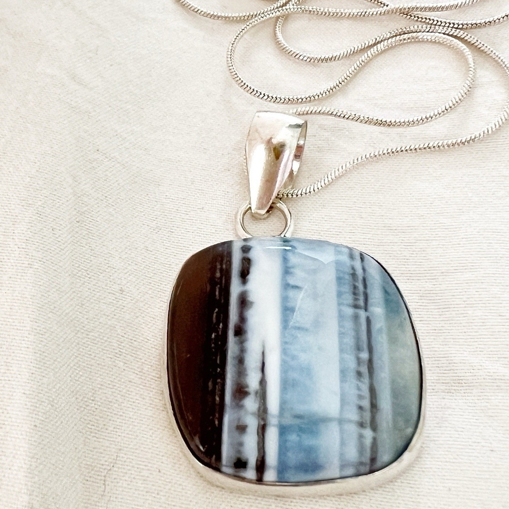 925 sterling silver Owyhee Necklace Blue Opal gemstone Womens Jewelry native